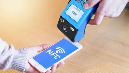 具有NFC功能手机如何绑定信用卡视频教程，让支付更便利